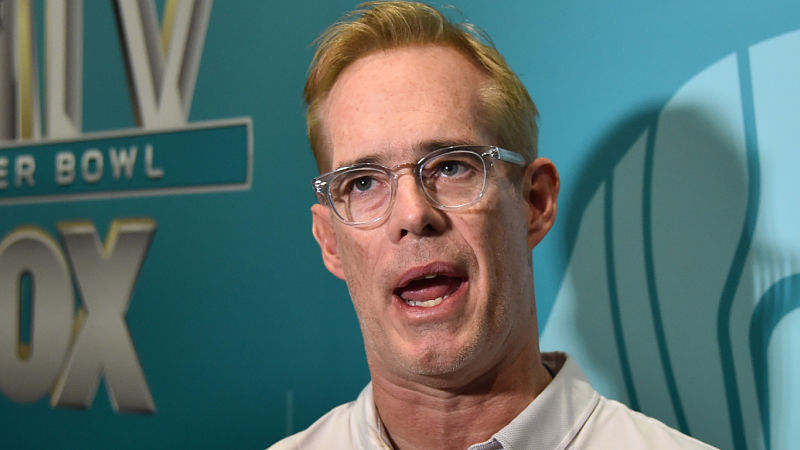 FOX Sports broadcaster Joe Buck