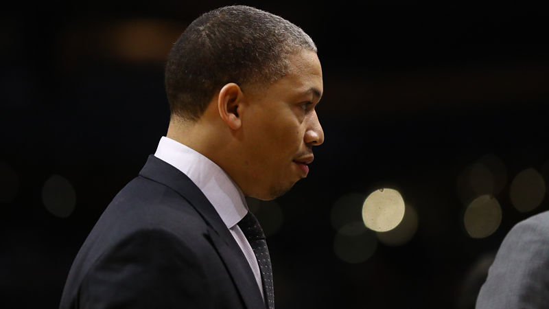 Los Angeles Clippers head coach Tyronn Lue