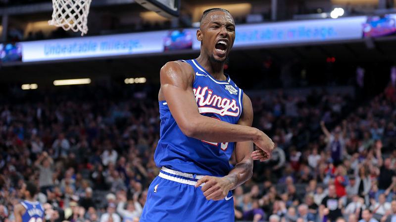 Sacramento Kings forward Harry Giles III