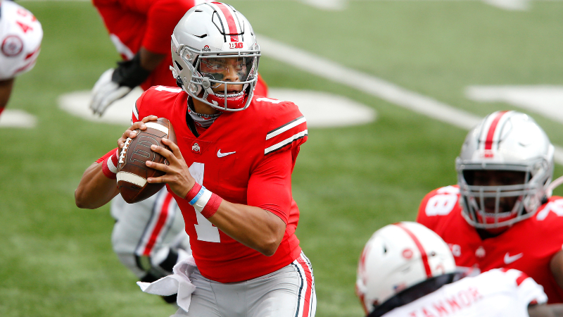 Ohio State Buckeyes quarterback Justin Fields