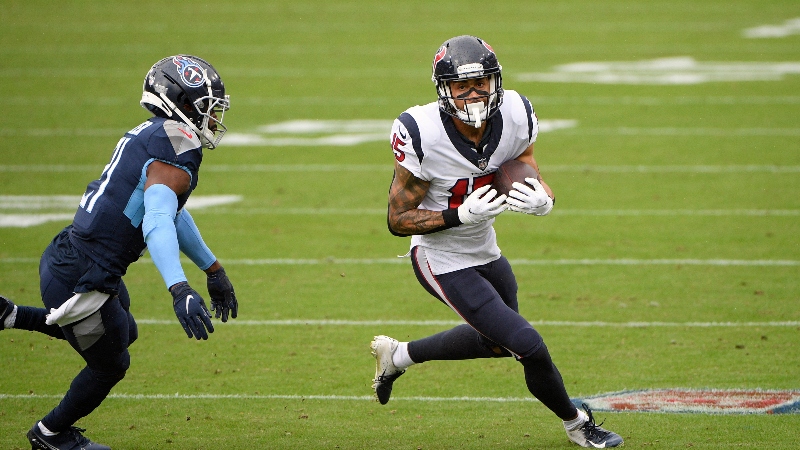 Houston Texans wide receiver Will Fuller (right)