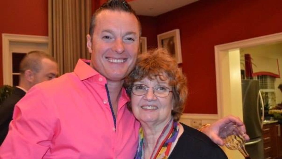 Charlie and Helen Moore