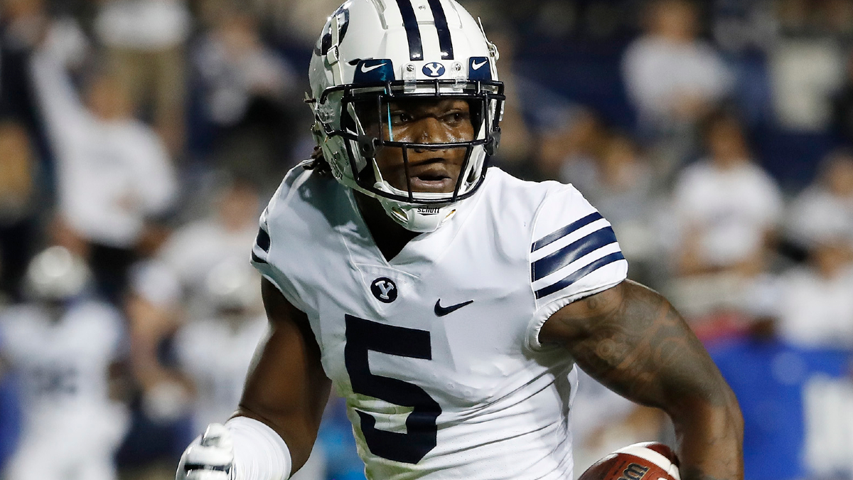 Brigham Young Cougars defensive back Dayan Ghanwoloku