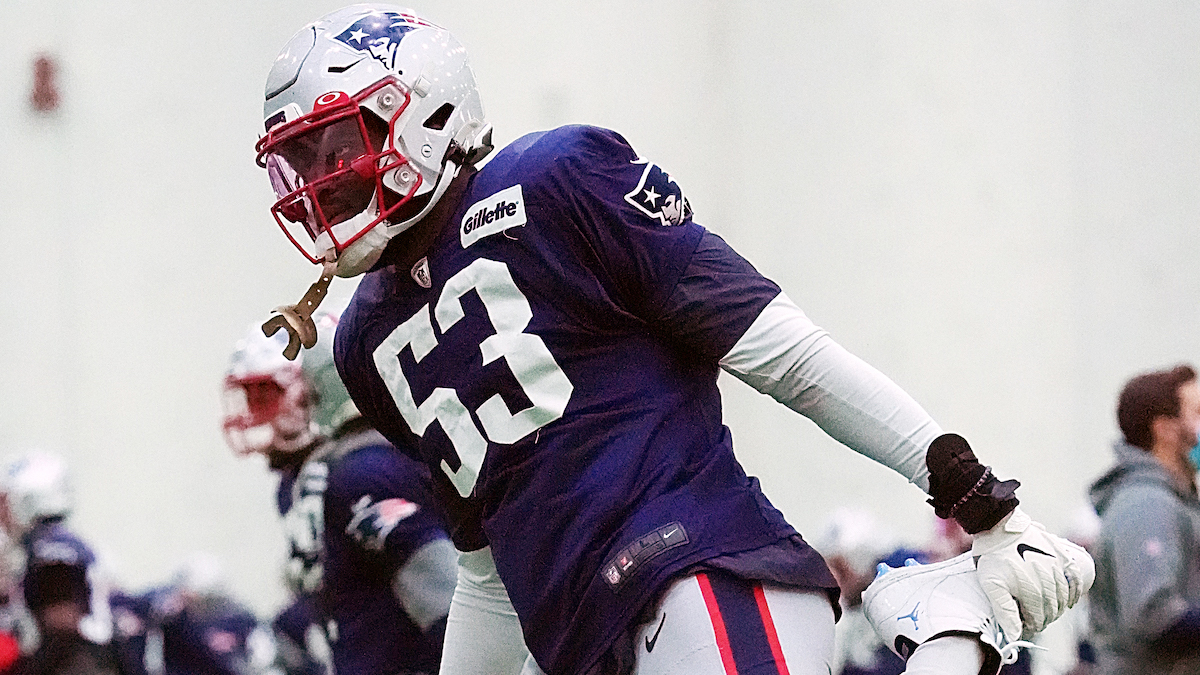 Patriots outside linebacker Josh Uche