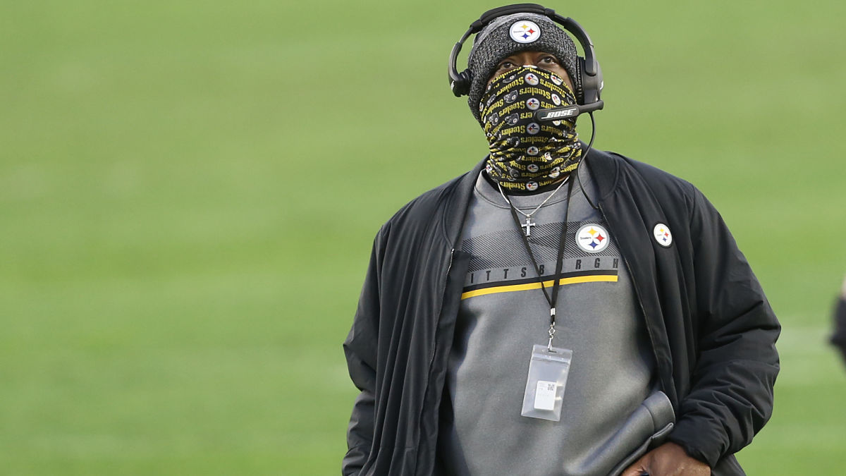 Pittsburgh Steelers head coach Mike Tomlin