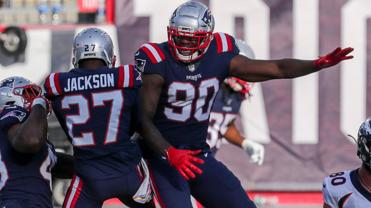 New England Patriots outside linebacker Shilique Calhoun
