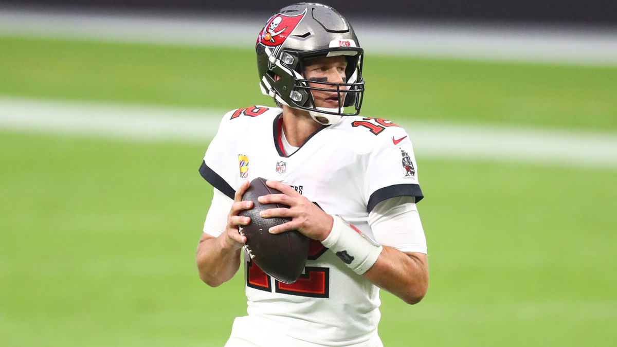 Tampa Bay Buccaneers head coach Tom Brady