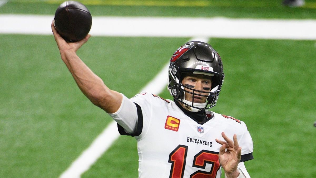 Tampa Bay Buccaneers quarterback Tom Brady