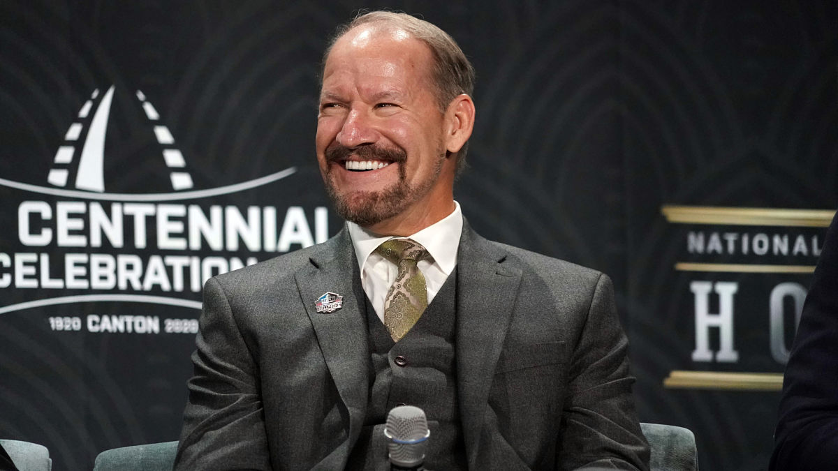 Former NFL head coach Bill Cowher