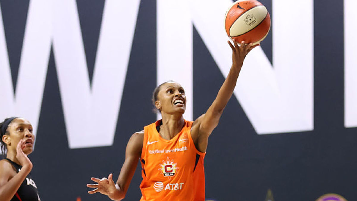 Connecticut Sun guard DeWanna Bonner