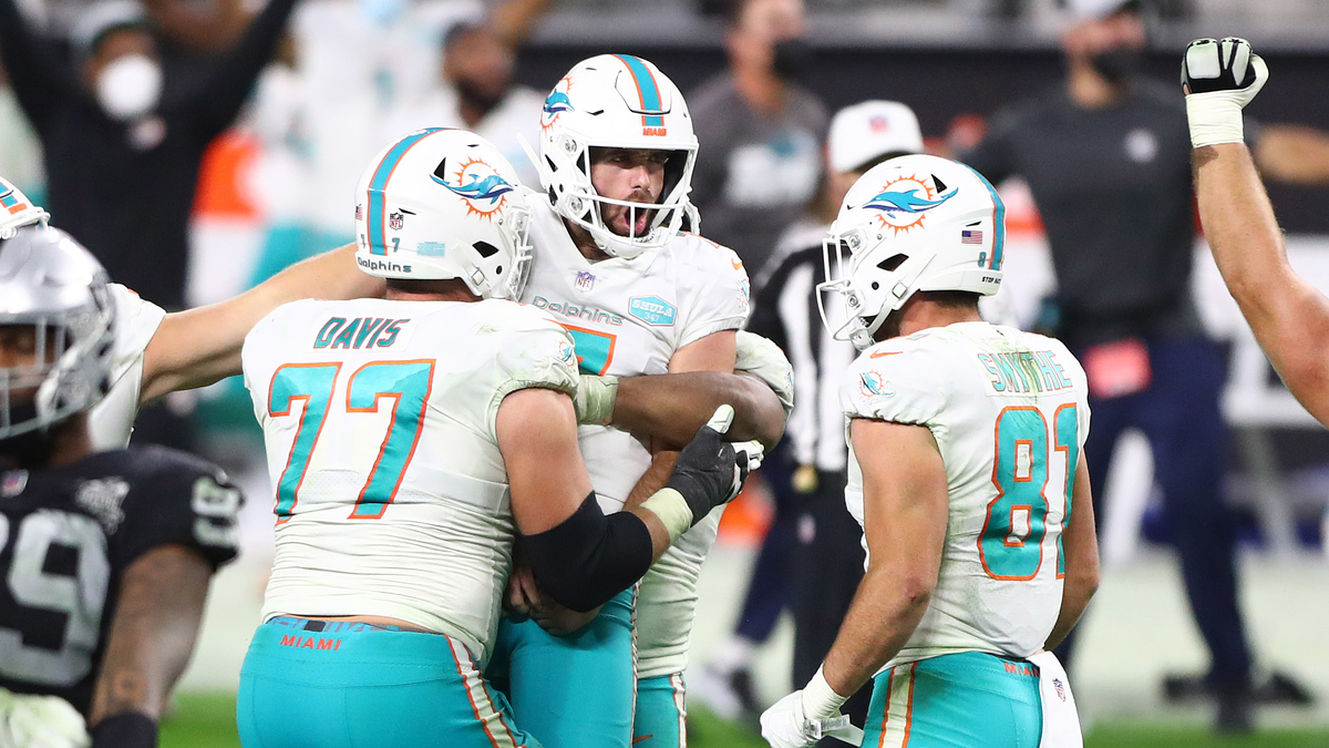 Miami Dolphins kicker Jason Sanders