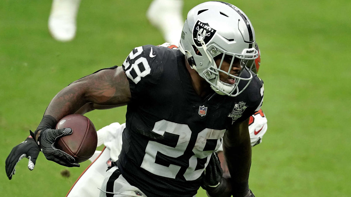 Las Vegas Raiders running back Josh Jacobs