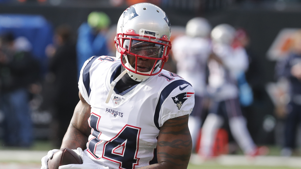 Former New England Patriots receiver Mohamed Sanu