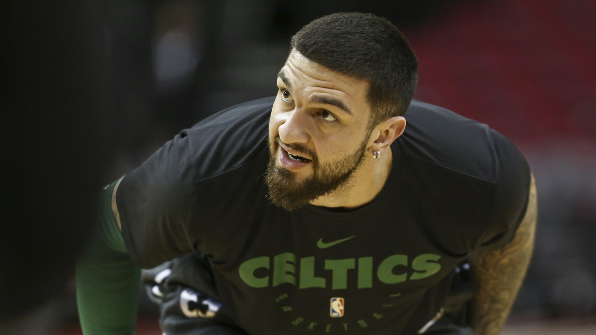 Philadelphia 76ers center Vincent Poirier