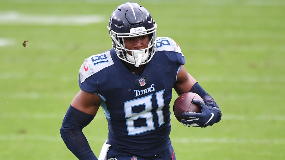 Tennessee Titans tight end Jonnu Smith