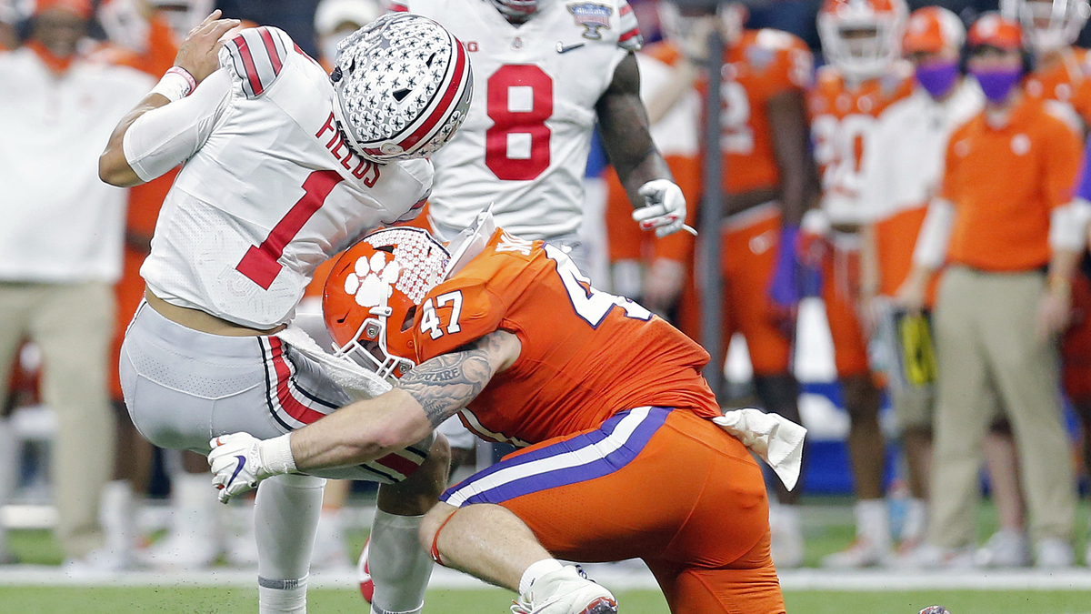 Ohio State quarterback Justin Fields, Clemson defensive end James Skalski
