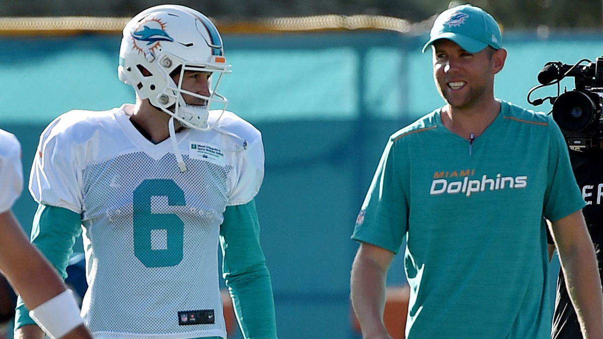 Miami Dolphins quarterback Jay Cutler