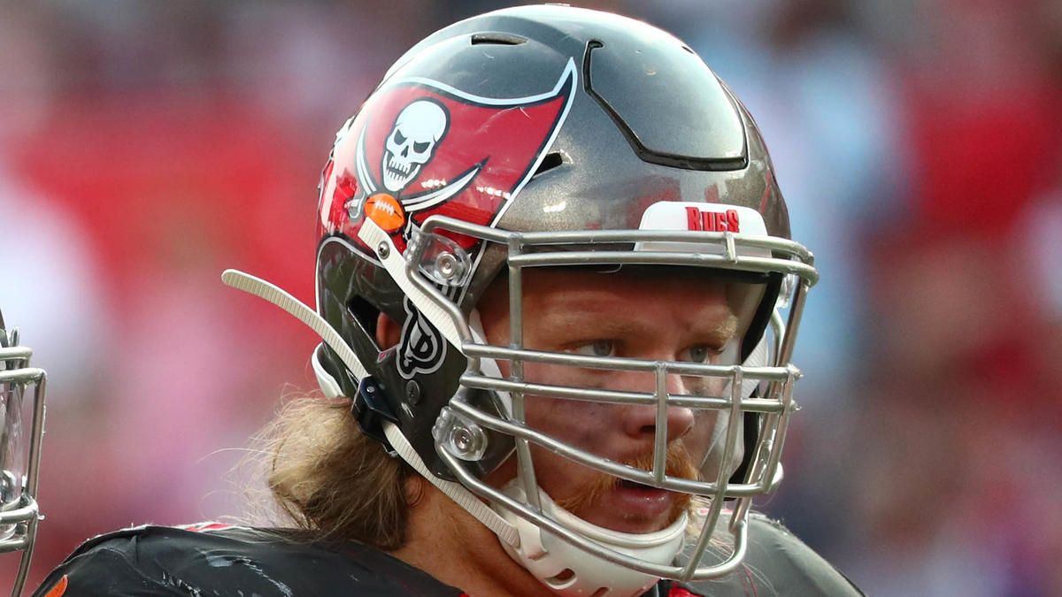 Free agent defensive tackle Beau Allen