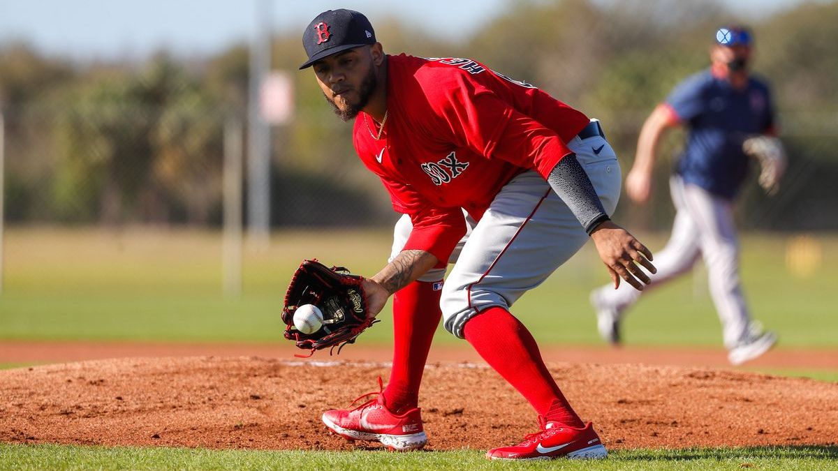 Boston Red Sox pitcher Darwinzon Hernandez