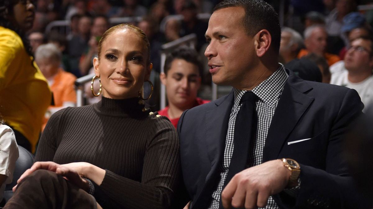 Former New York Yankees baseball player Alex Rodriguez, Singer Jennifer Lopez