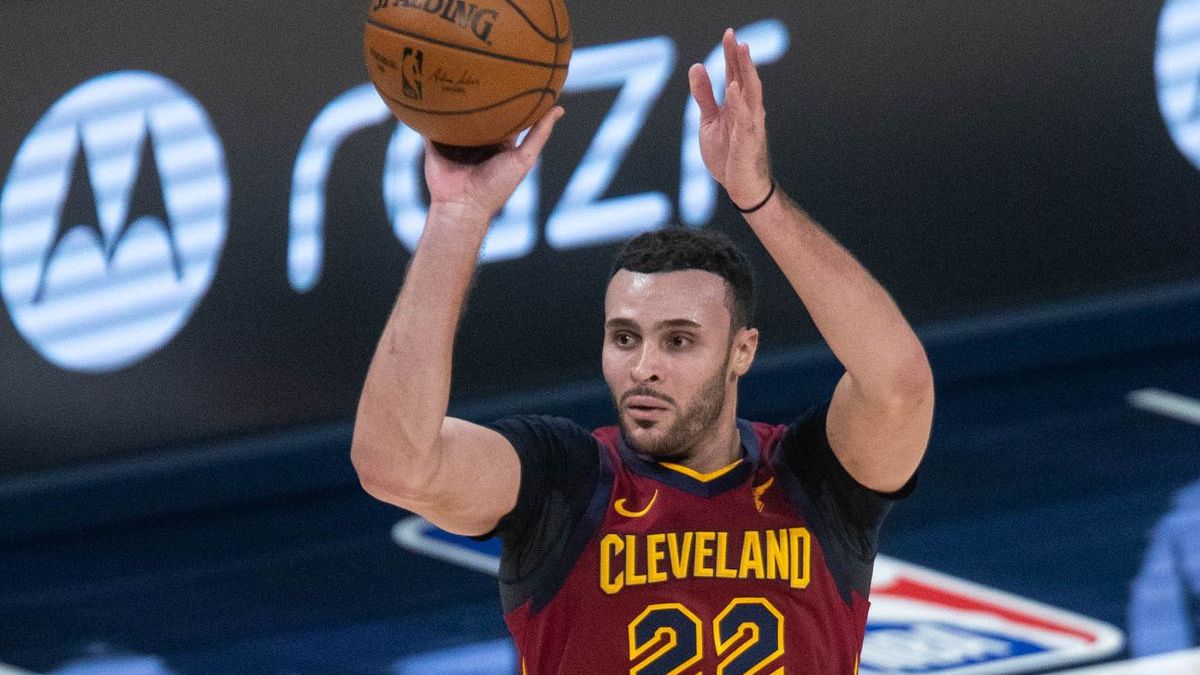 Cleveland Cavaliers forward Larry Nance Jr.