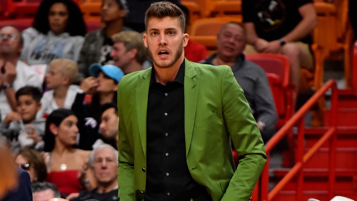 Former Miami Heat center Meyers Leonard