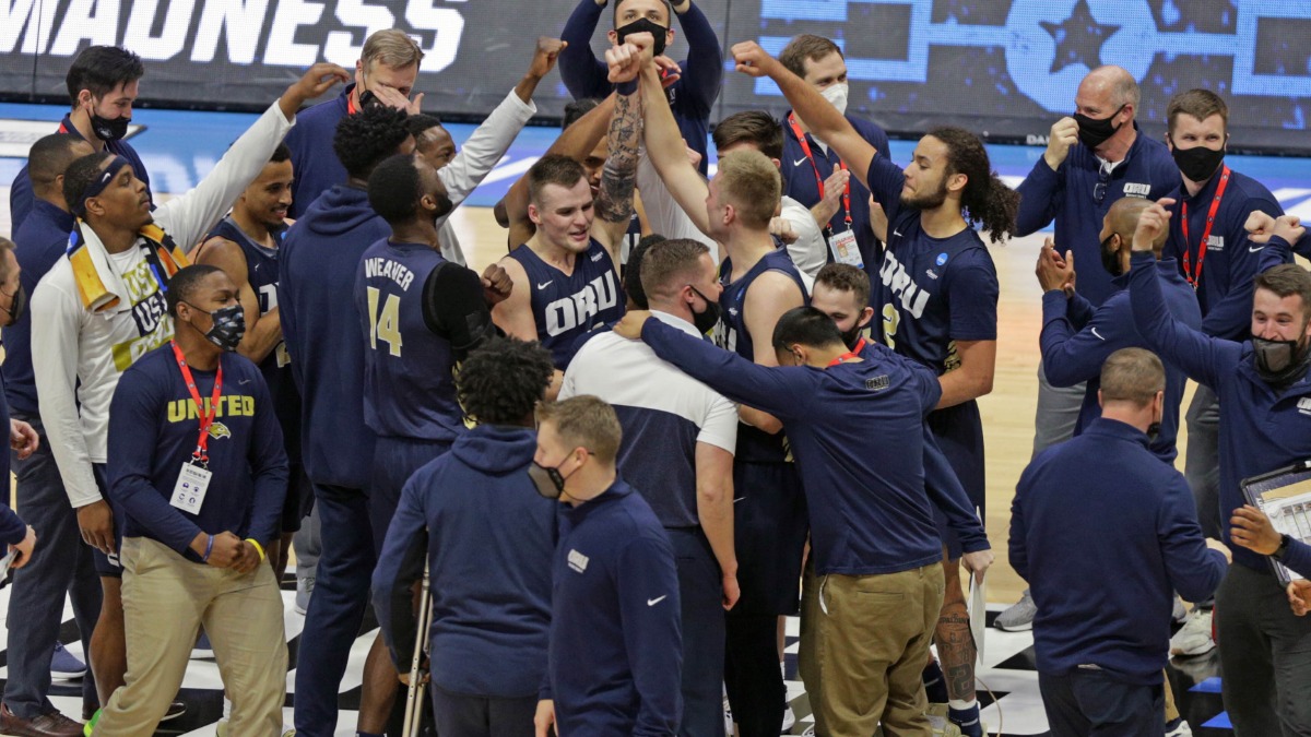 Oral Roberts Golden Eagles