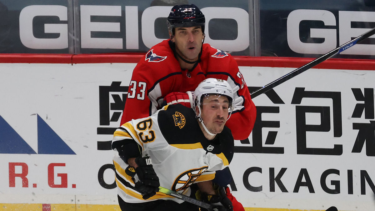 Washington Capitals defenseman Zdeno Chara, Boston Bruins forward Brad Marchand