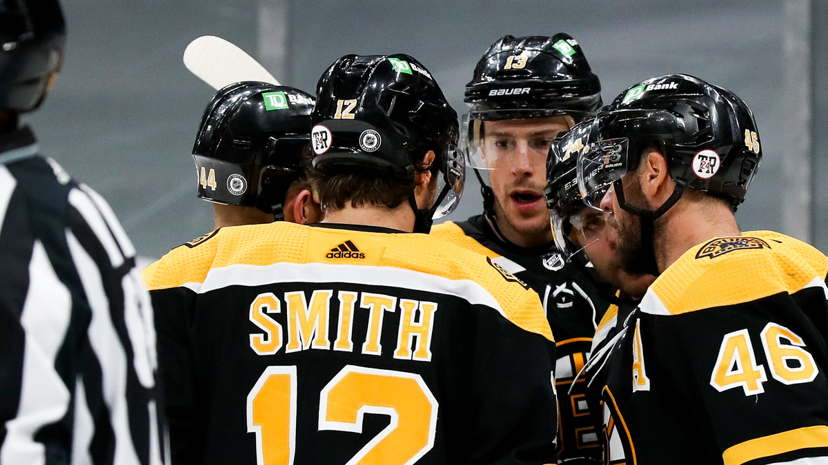 Boston Bruins Forward Craig Smith