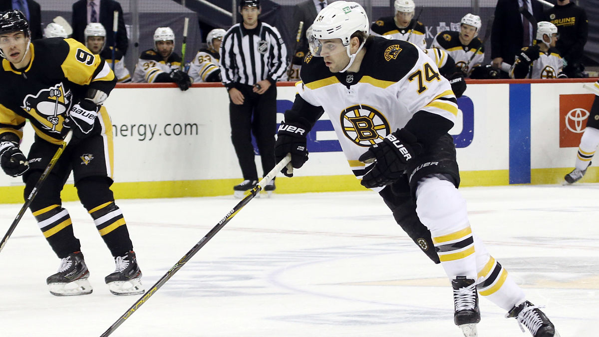 Boston Bruins winger Jake DeBrusk