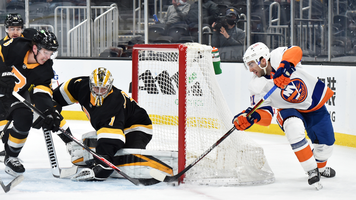 Boston Bruins Goalie Jeremy Swayman