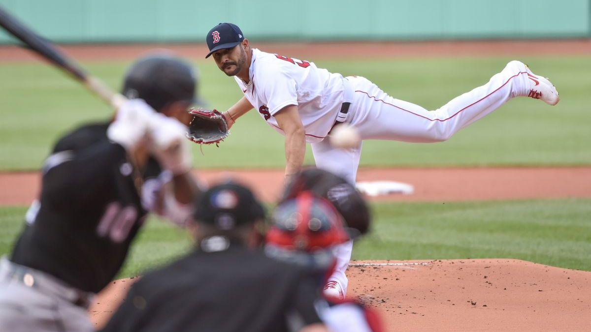 Boston Red Sox starting pitcher Martín Pérez