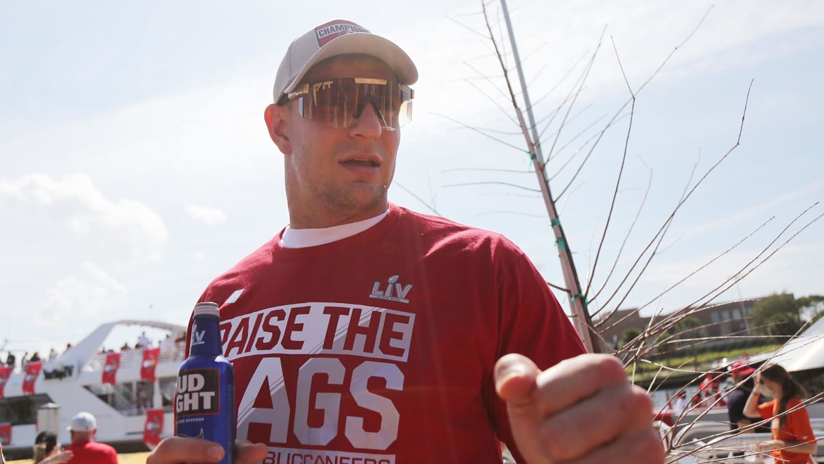 Tampa Bay Buccaneers tight end Rob Gronkowski