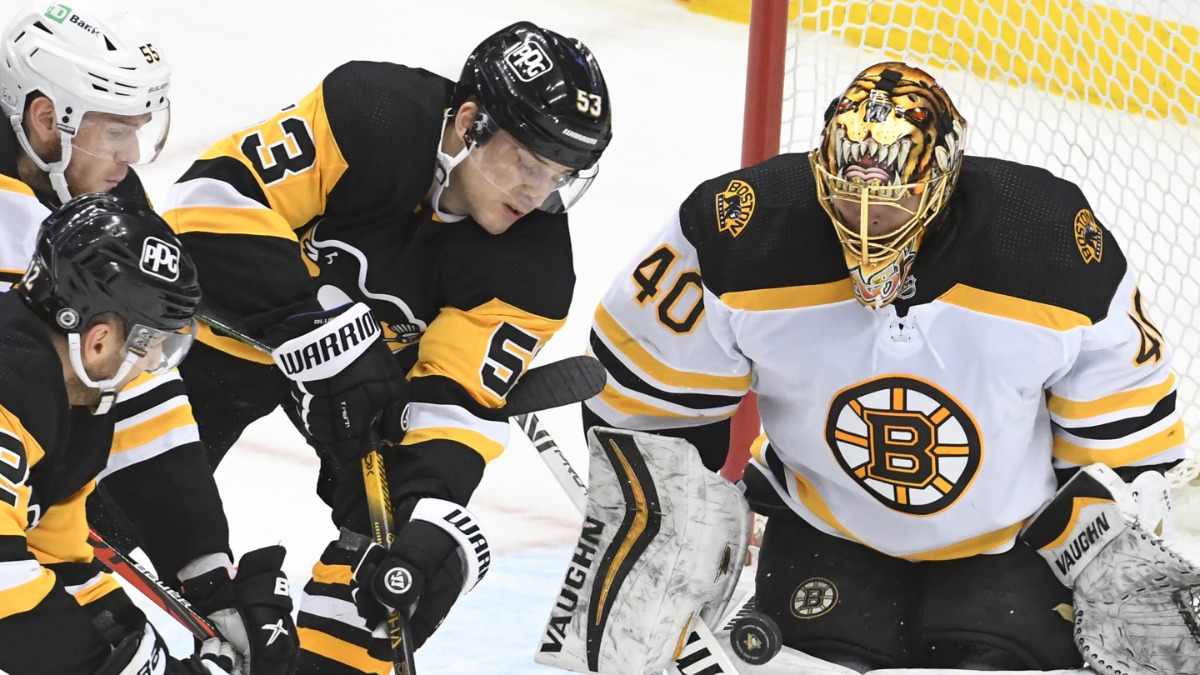 Boston Bruins goaltender Tuukka Rask