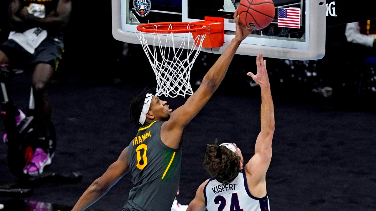 Baylor Bears forward Flo Thamba and Gonzaga Bulldogs forward Corey Kispert