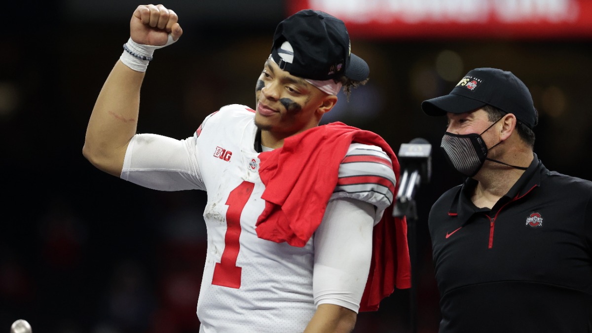 Ohio State Buckeyes quarterback Justin Fields