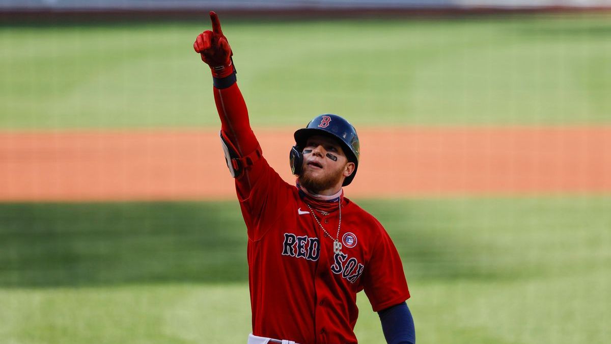 Boston Red Sox center fielder Alex Verdugo