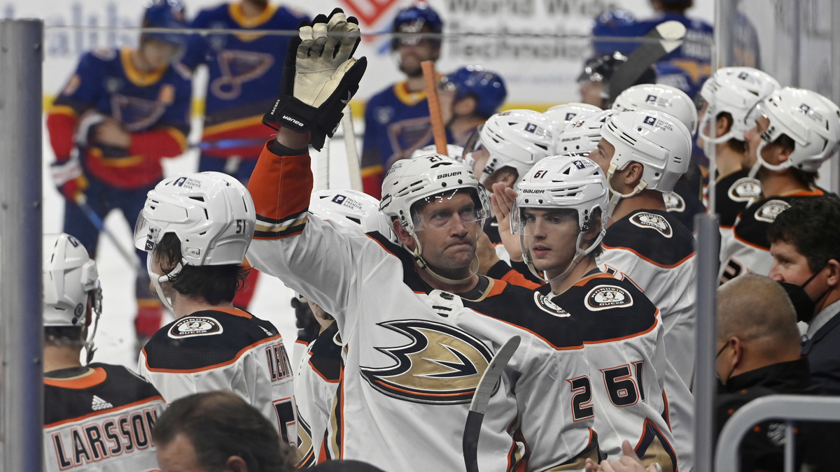 Anaheim Ducks Forward David Backes