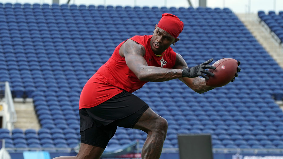 Atlanta Falcons wide receiver Julio Jones