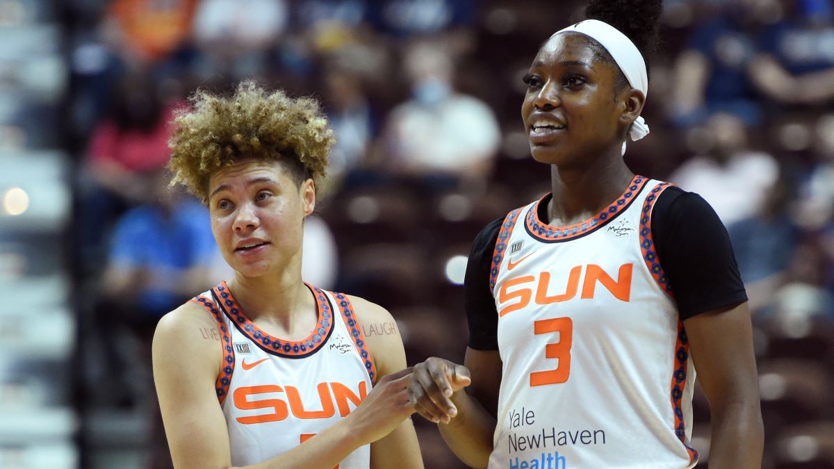 CT Sun guards Natisha Hiedeman and Kaila Charles