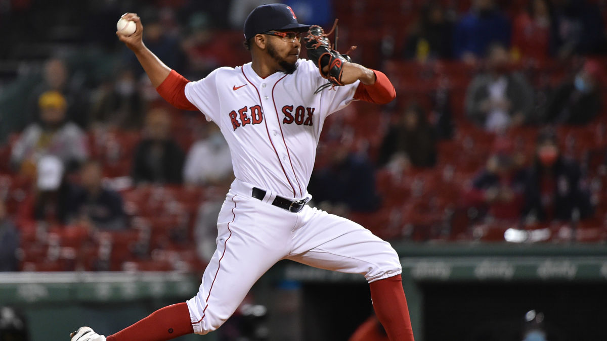 Boston Red Sox pitcher Eduard Bazardo