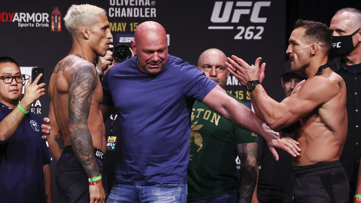 UFC fighters Charles Oliveira, Dana White, Michael Chandler