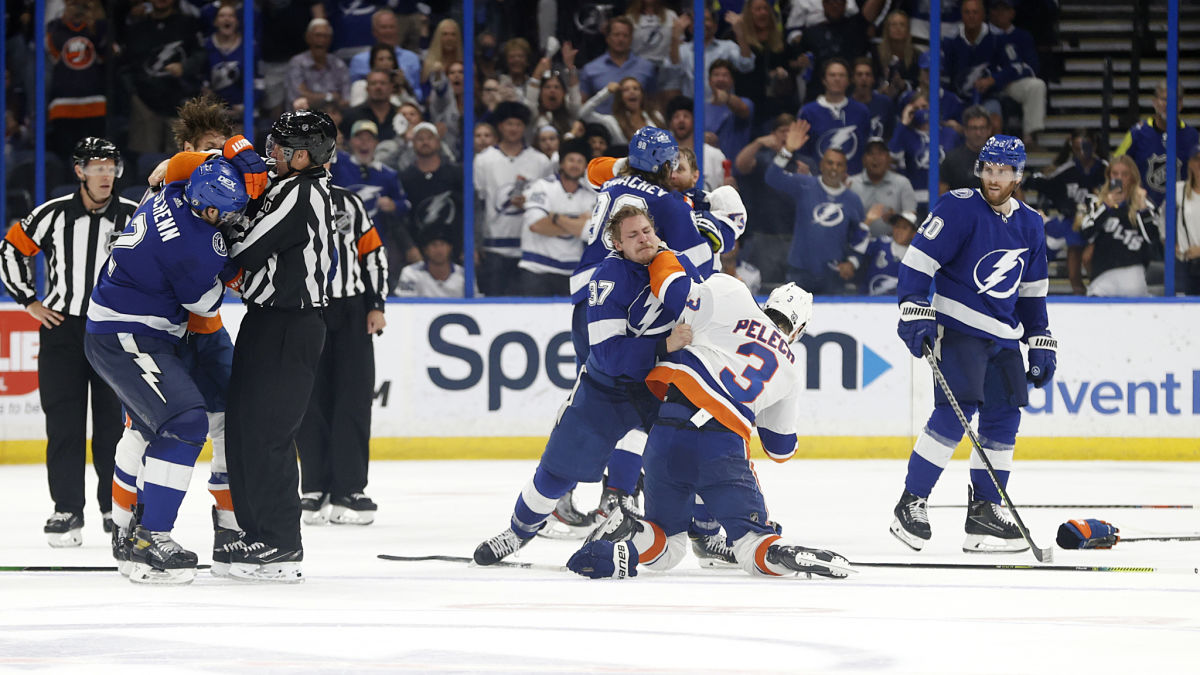 Lightning-Islanders