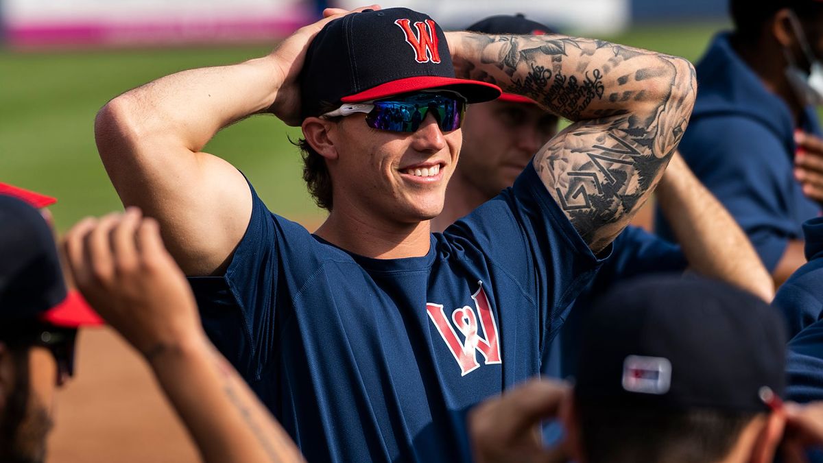 Boston Red Sox outfielder Jarren Druan