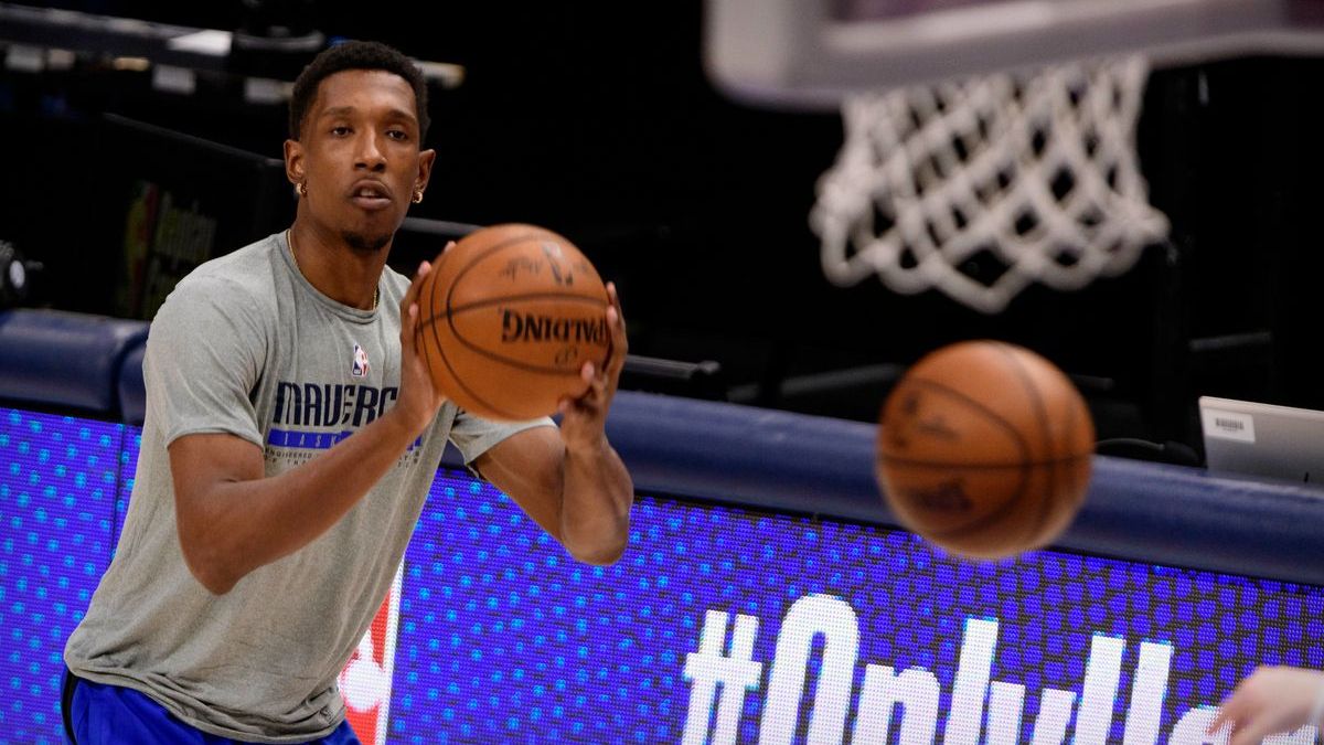 Dallas Mavericks wing Josh Richardson