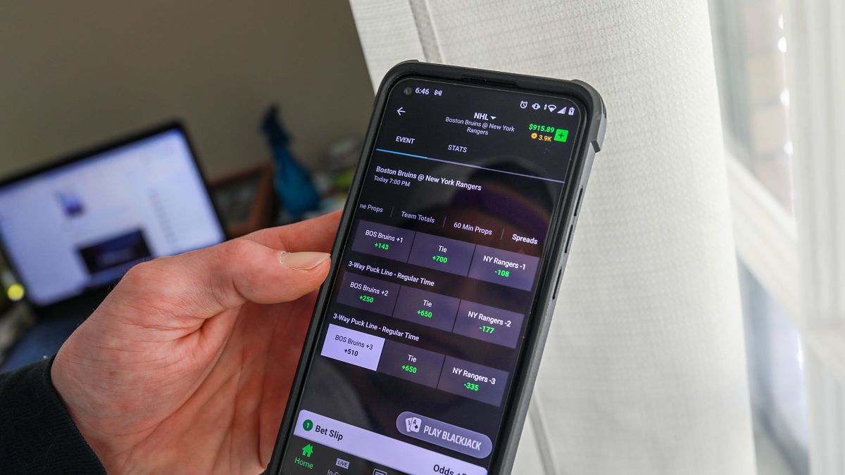 Mobile sports betting account app