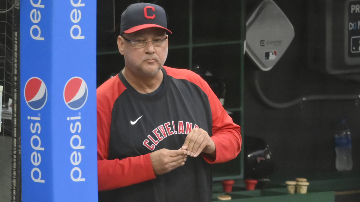 Cleveland Indians manager Terry Francona