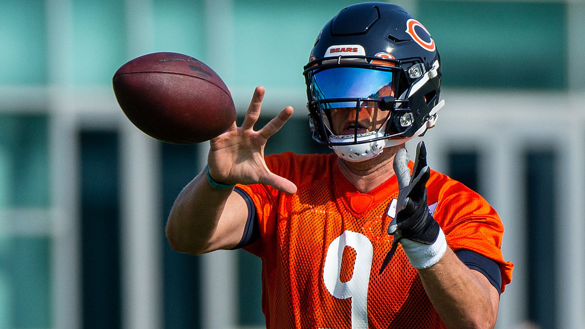 Chicago Bears quarterback Nick Foles