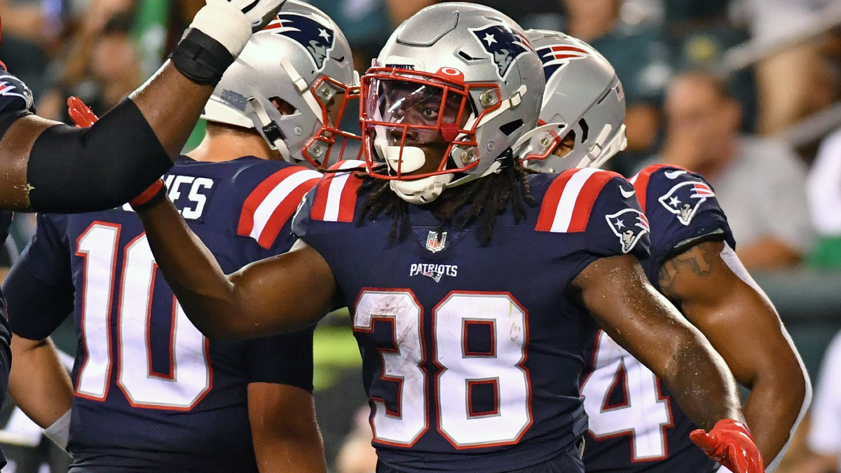New England Patriots running back Rhamondre Stevenson