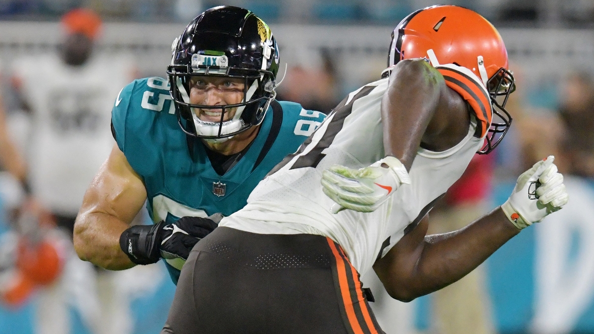 NFL tight end Tim Tebow